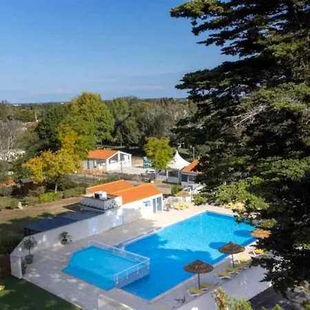 Holiday home 4 Etoiles - Piscine - Cbgcb0a *