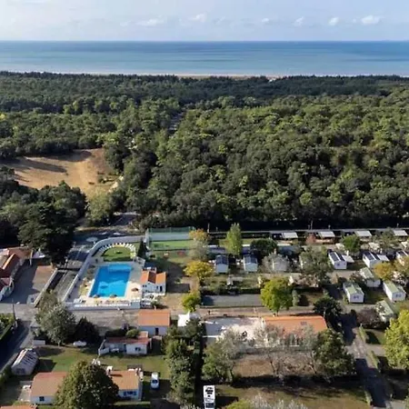 4 Etoiles - Piscine - Cbgcb0a Parque de Campismo Saint-Jean-de-Monts